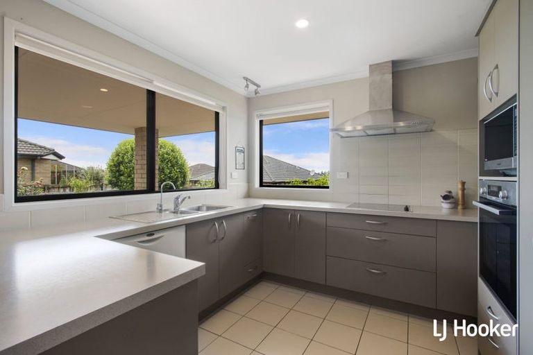 Photo of property in 33 Malta Crescent, Katikati, 3129