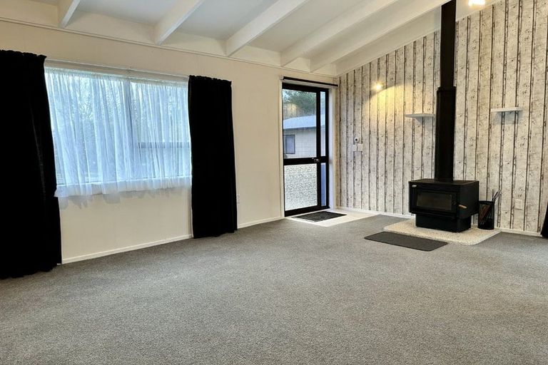 Photo of property in 4 Kirkcaldie Grove, Levin, 5510