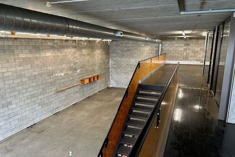 Photo of property in 25 Pirie Street, Palmerston North, 4410