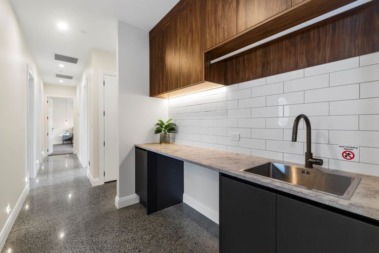 Photo of property in 13 Croatia Avenue, Huapai, Kumeu, 0810