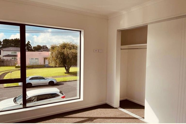 Photo of property in 29d Kenderdine Road, Papatoetoe, Auckland, 2025