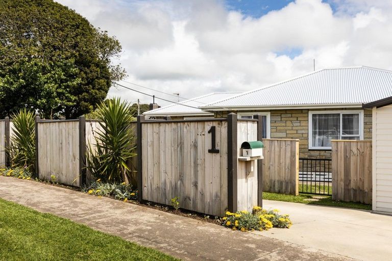 Photo of property in 36 Doralto Road, Frankleigh Park, New Plymouth, 4310