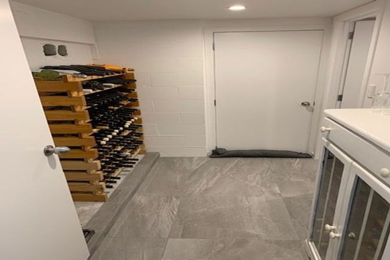 Photo of property in 2/542 Richardson Road, Mount Roskill, Auckland, 1041