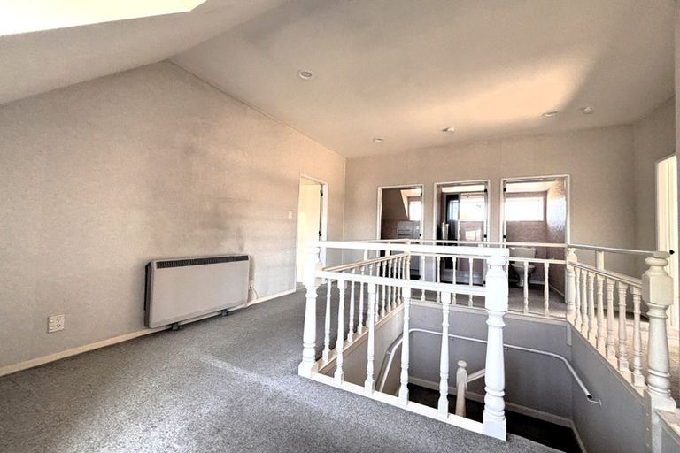 Photo of property in 1/363 Memorial Avenue, Burnside, Christchurch, 8053