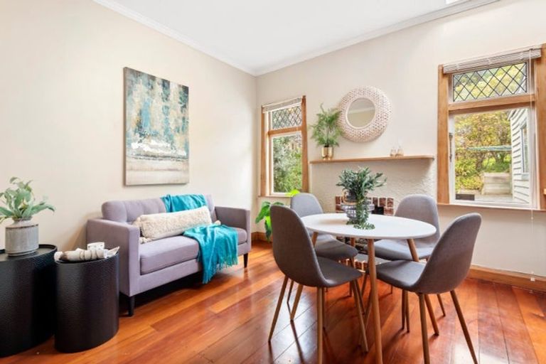 Photo of property in 13 Townsend Road, Miramar, Wellington, 6022