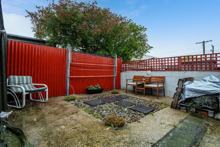 Photo of property in 181b Oxford Street, South Dunedin, Dunedin, 9012