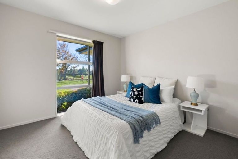 Photo of property in 31 Mokihi Gardens, Hillmorton, Christchurch, 8024