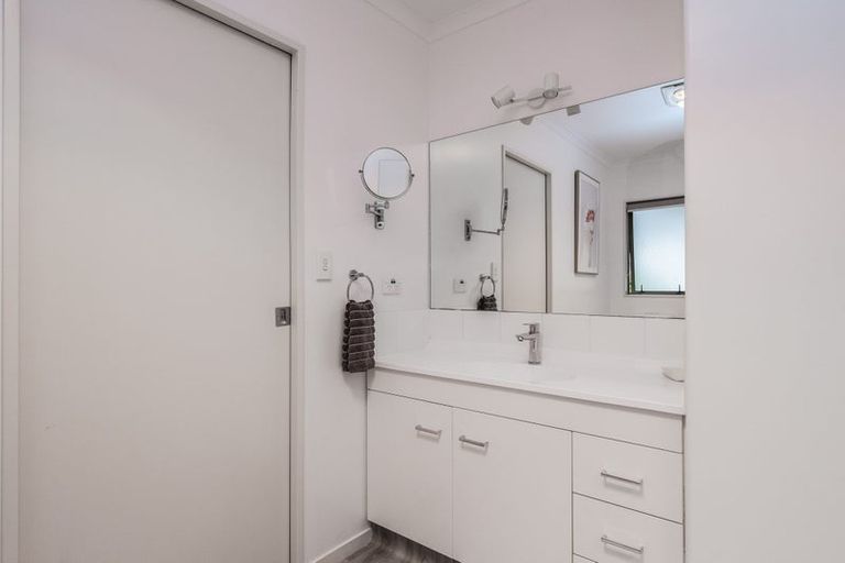 Photo of property in 285 Vaughan Road, Owhata, Rotorua, 3010