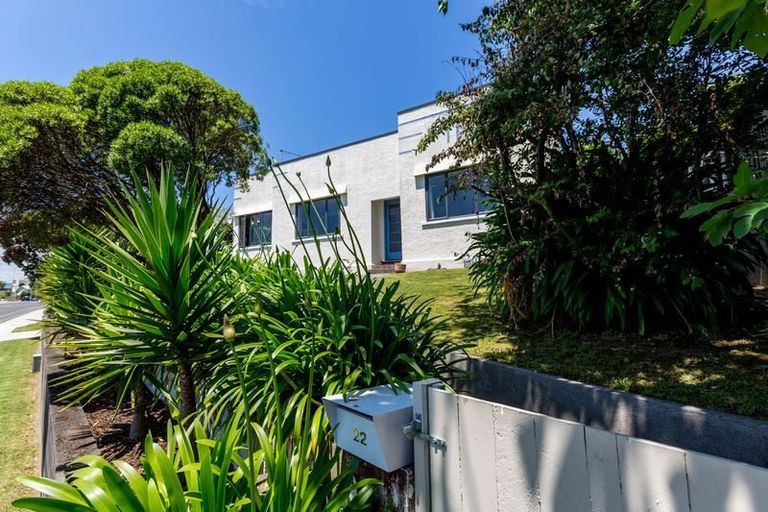 Photo of property in 22 Northgate, Strandon, New Plymouth, 4312