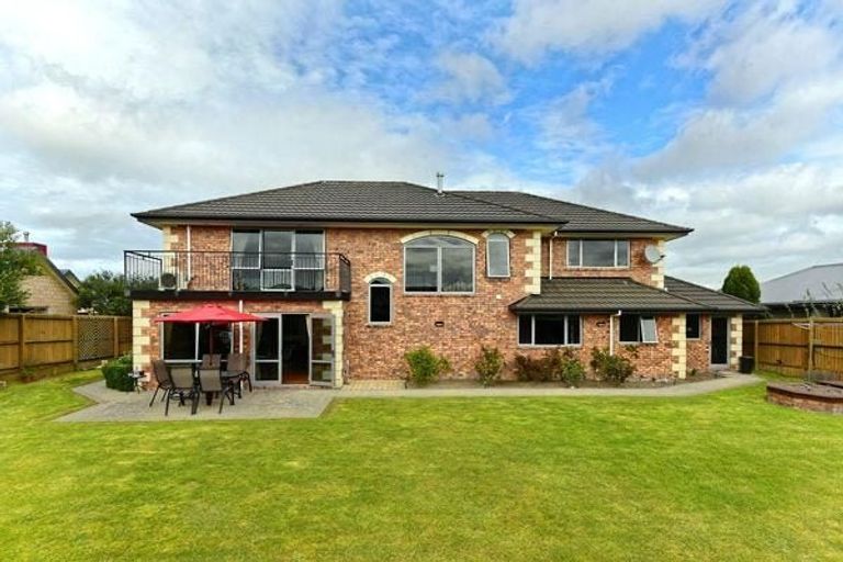 Photo of property in 10 Matthew Place, Aidanfield, Christchurch, 8025