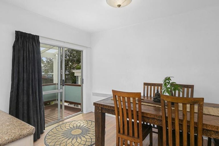 Photo of property in 324 Bay View Road, South Dunedin, Dunedin, 9012