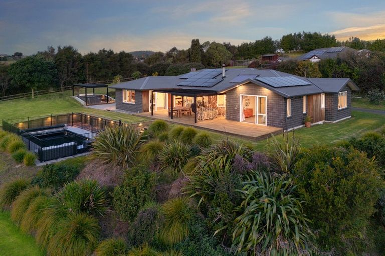 Photo of property in 25 Riverstone Drive, Welcome Bay, Tauranga, 3112