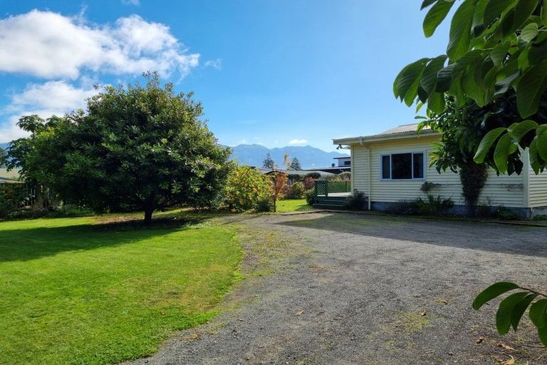 Photo of property in 143 Torquay Street, Kaikoura, 7300