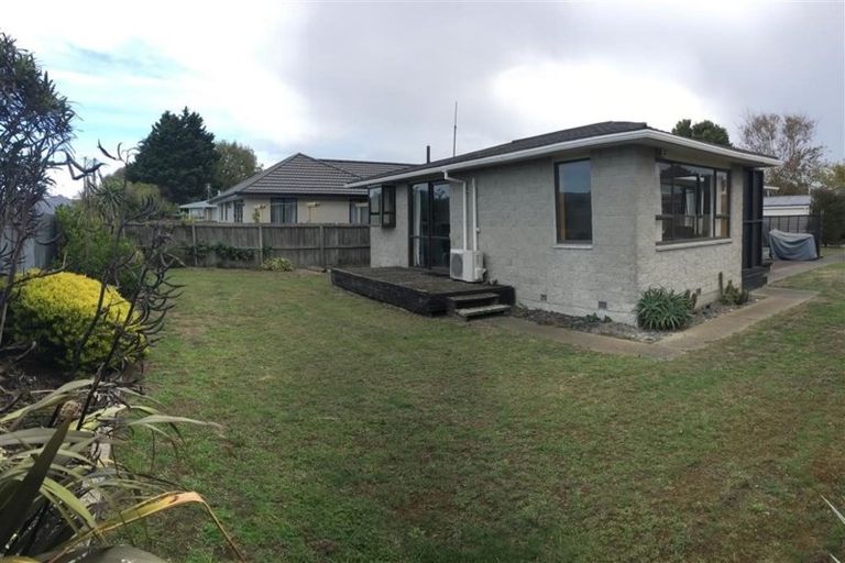 Photo of property in 71 Saint Heliers Crescent, Aranui, Christchurch, 8061