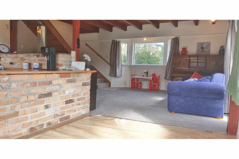 Photo of property in 14a South Lynn Road, Titirangi, Auckland, 0604