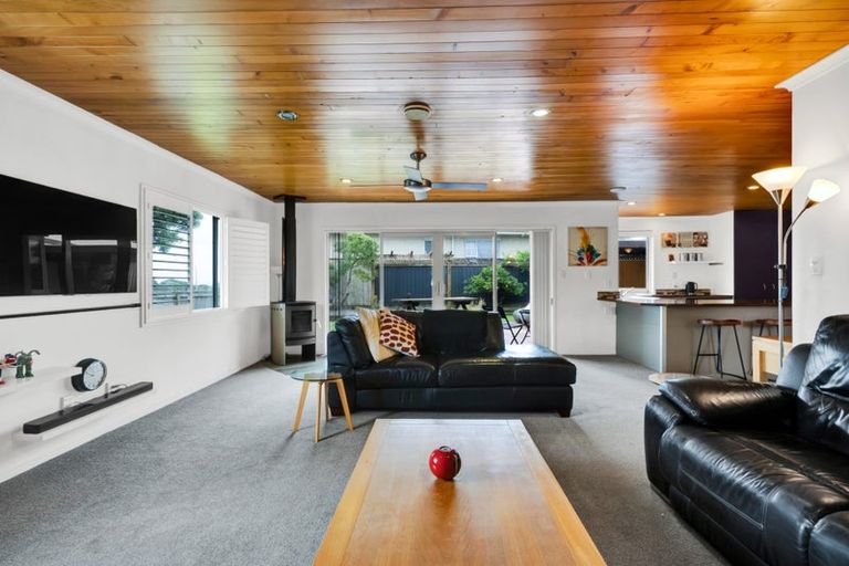 Photo of property in 8 Ellesmere Avenue, Bell Block, New Plymouth, 4312
