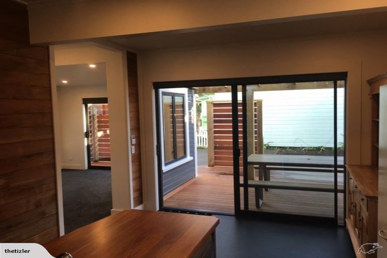 Photo of property in 153 Carlyle Street, Napier South, Napier, 4110
