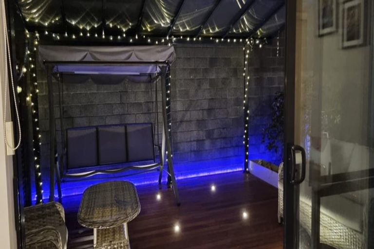 Photo of property in 7 Vigour Lane, Papakura, 2110