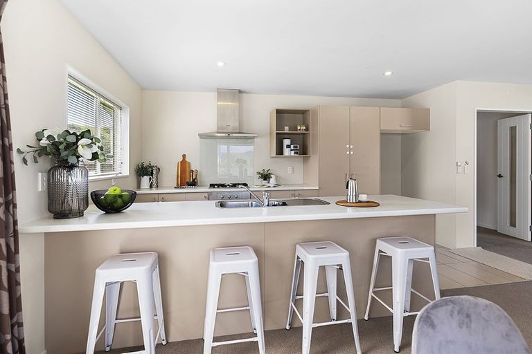 Photo of property in 219 Mark Avenue, Grenada Village, Wellington, 6037