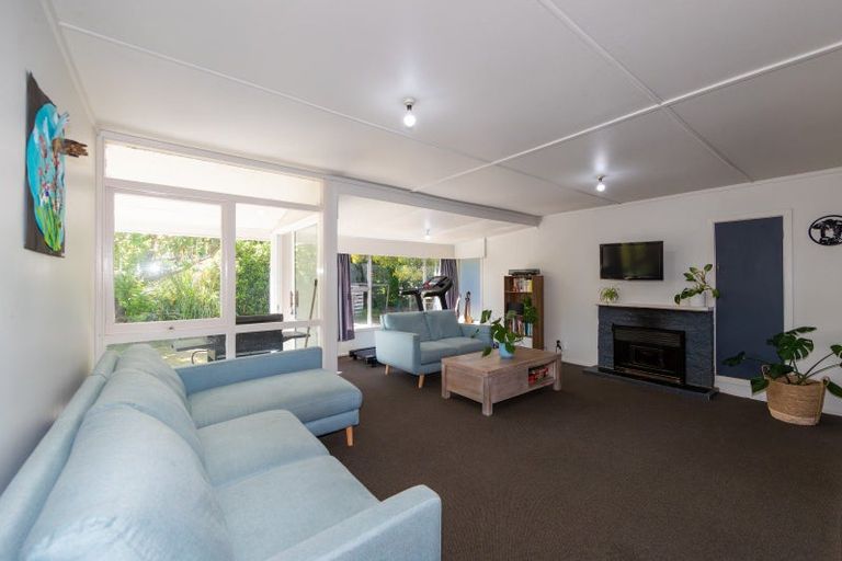 Photo of property in 67 Beach Road, Haumoana, 4102
