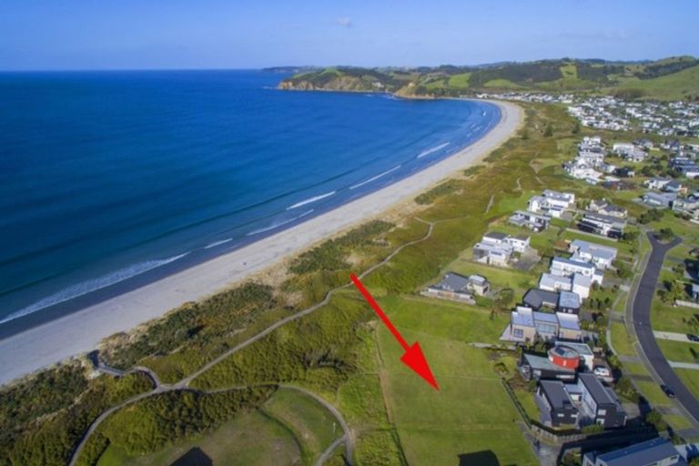 Photo of property in 41 Kewai Street, Omaha, 0986