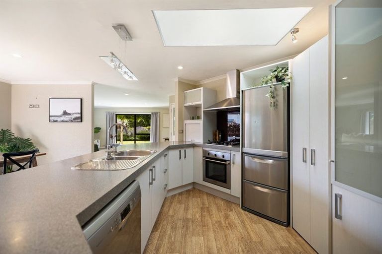 Photo of property in 14 Erskine Street, Lake Hayes, Queenstown, 9304