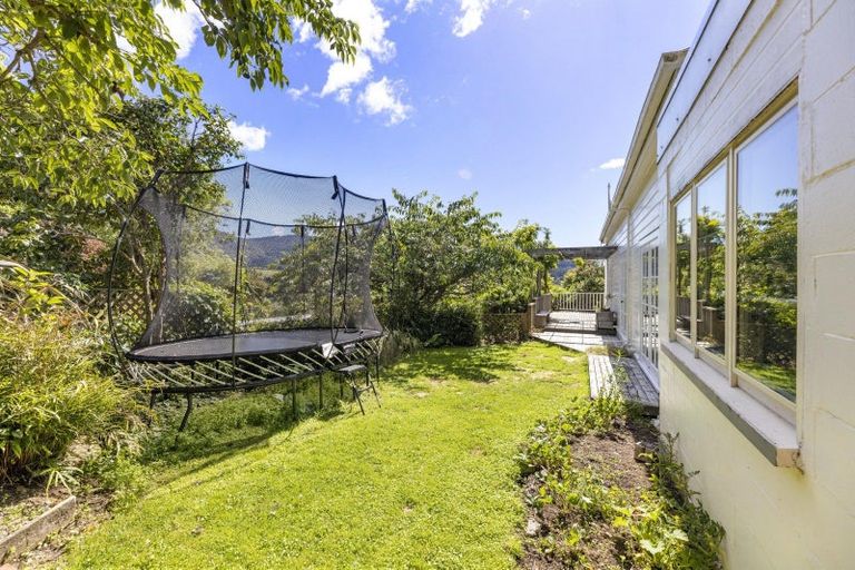 Photo of property in 10 Kilgour Street, Roseneath, Port Chalmers, 9023