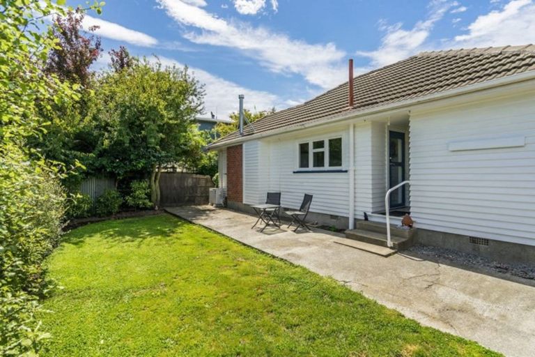 Photo of property in 1/166 Springs Road, Hornby, Christchurch, 8042