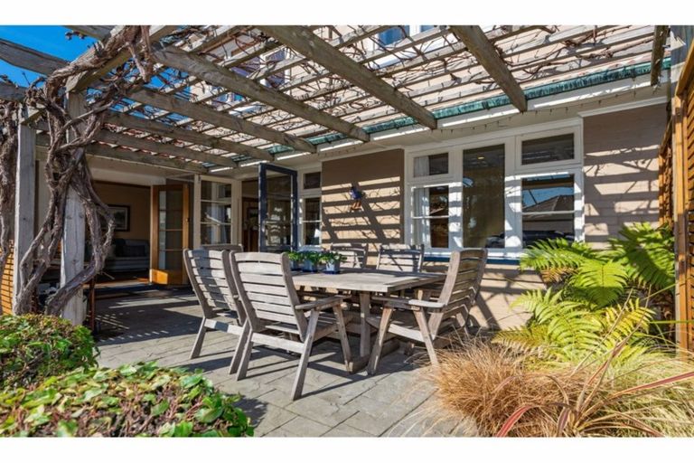 Photo of property in 22b Browns Road, St Albans, Christchurch, 8014