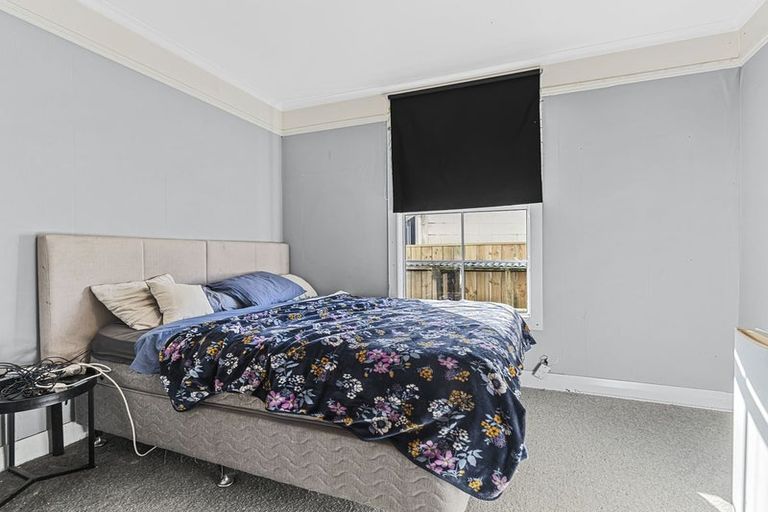 Photo of property in 200 Tukapa Street, Westown, New Plymouth, 4310