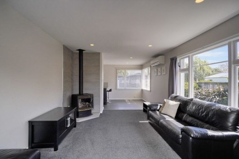 Photo of property in 20 Trafford Street, Harewood, Christchurch, 8051