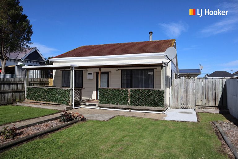 Photo of property in 57 Melbourne Street, South Dunedin, Dunedin, 9012