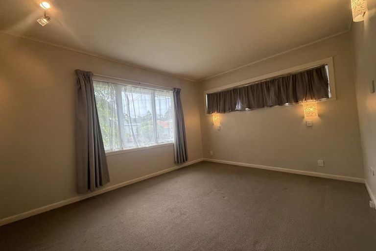 Photo of property in 42 Hillcrest Avenue, Hillcrest, Rotorua, 3015