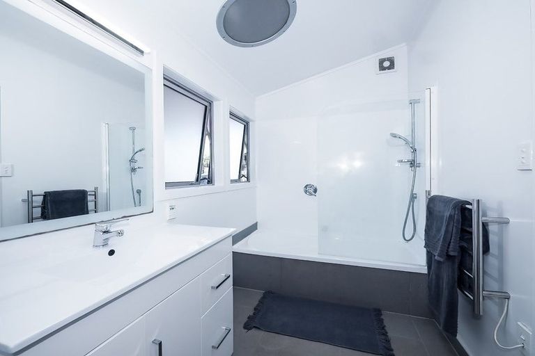 Photo of property in 1 Reinga Road, Kerikeri, 0230