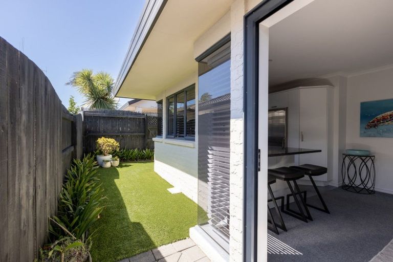 Photo of property in 59 Sandhurst Drive, Papamoa Beach, Papamoa, 3118