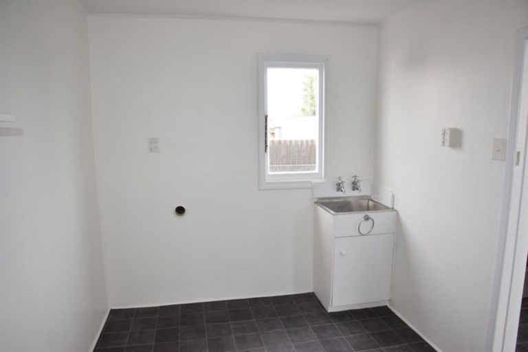 Photo of property in 184 Venus Street, Strathern, Invercargill, 9812