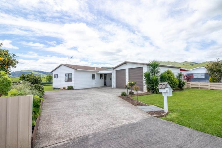 Photo of property in 17 Waimarei Avenue, Paeroa, 3600