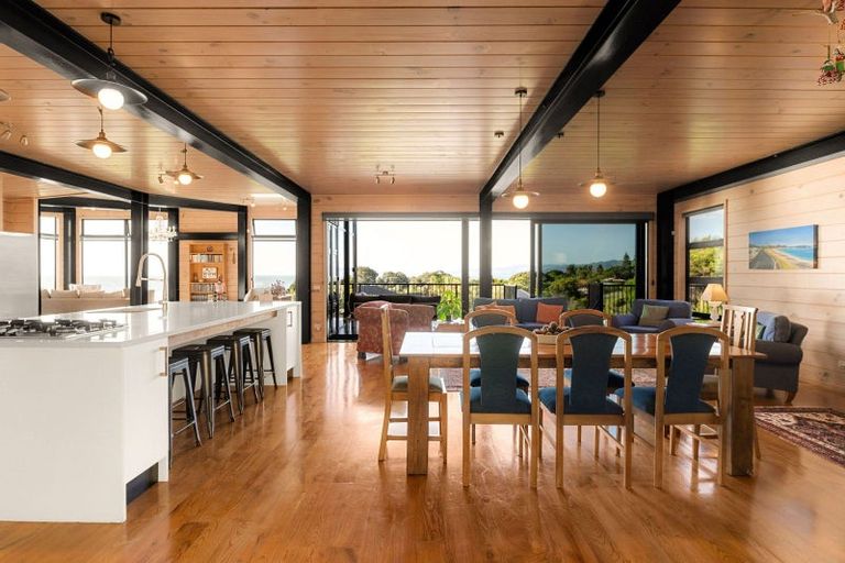 Photo of property in 8 Ngarimu Heights Row, Ngarimu Bay, Thames, 3575