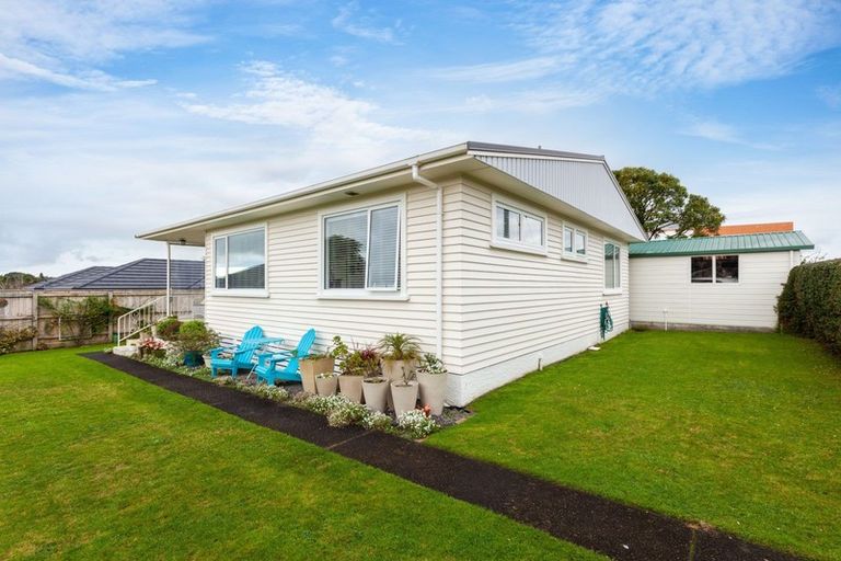 Photo of property in 51 Lyn Street, Lynmouth, New Plymouth, 4310