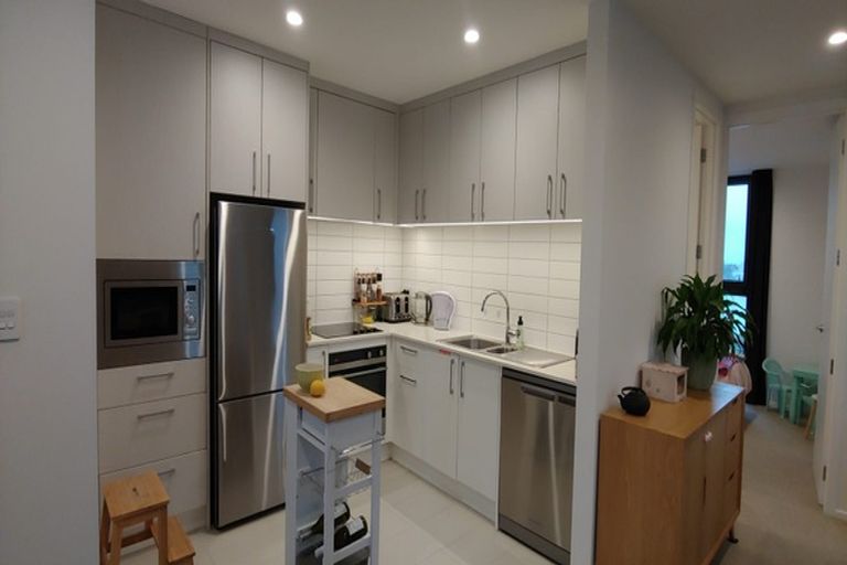 Photo of property in 105/6 Waikumete Road, Glen Eden, Auckland, 0602