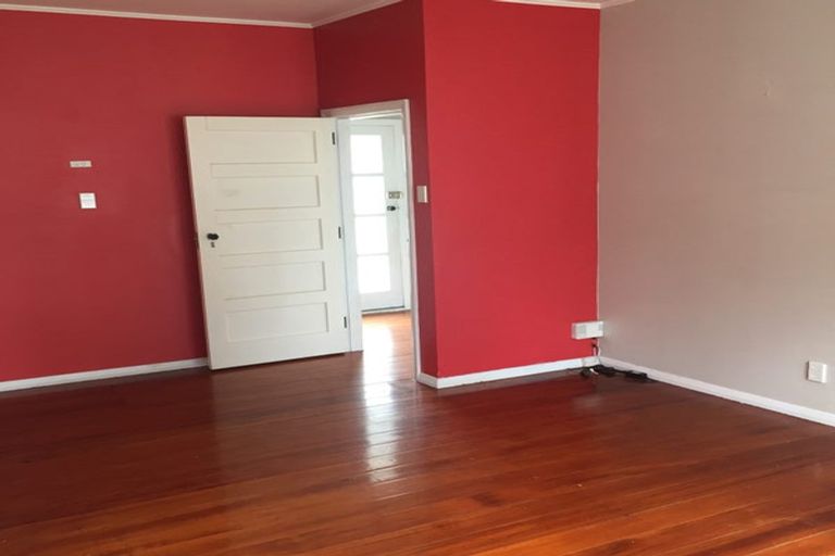 Photo of property in 228 Hurstmere Road, Takapuna, Auckland, 0622