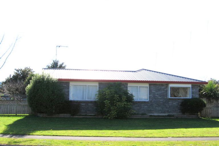 Photo of property in 9 Cherrywood Street, Pukete, Hamilton, 3200