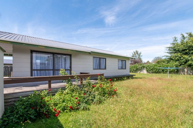Photo of property in 30 Konene Street, Utuhina, Rotorua, 3015