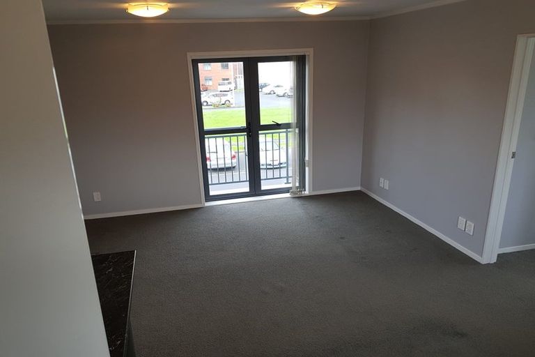 Photo of property in 1a/8 Crown Lynn Place, New Lynn, Auckland, 0600