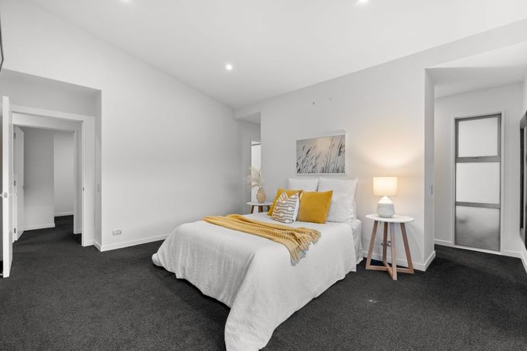 Photo of property in 5 Sterling Drive, Prebbleton, 7604