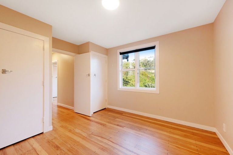 Photo of property in 38 Chaytor Street, Northland, Wellington, 6012