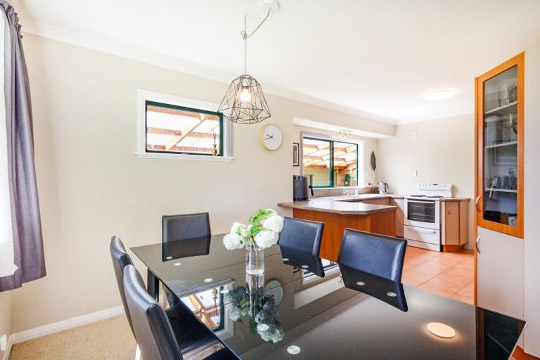 Photo of property in 152a South Street, Feilding, 4702