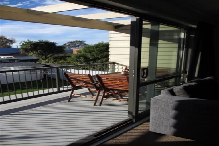 Photo of property in 3/82 Packe Street, Edgeware, Christchurch, 8013