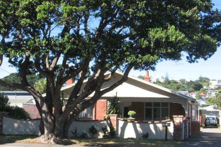 Photo of property in 104 Park Road, Miramar, Wellington, 6022