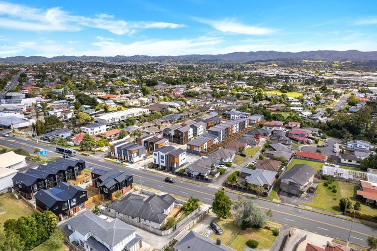 Photo of property in 6 Raupeti Lane, Henderson, Auckland, 0612